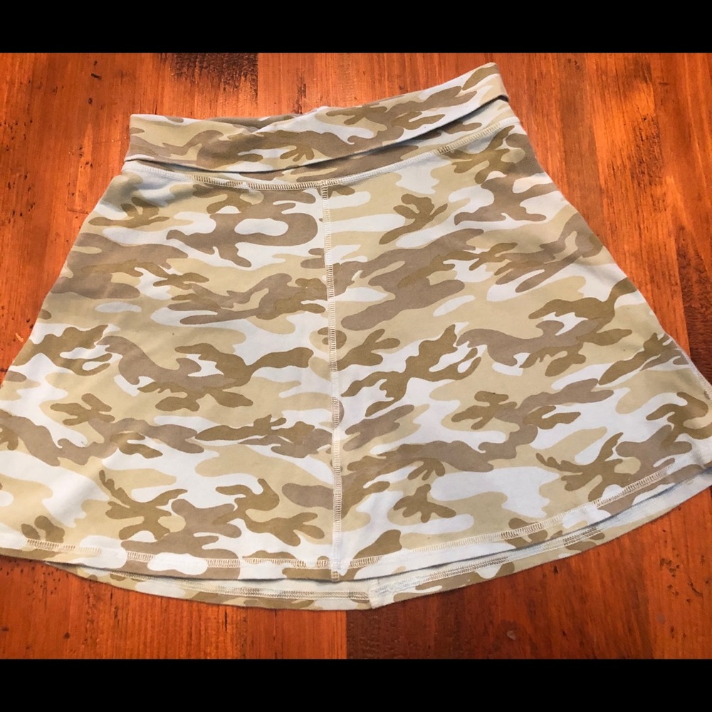 Hard Tail Light Blue Camo Skirt - M